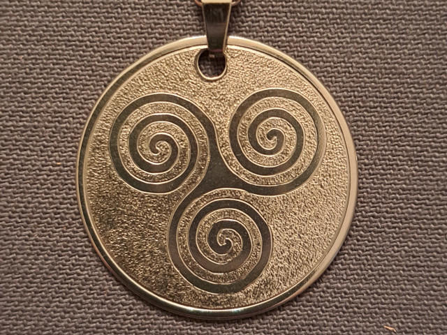 Hand Engraved Celtic Triskelion Knot Pendant